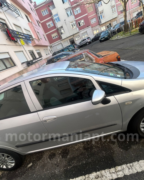 Fiat Punto Ano 2009 - Gasolina - com 123mil kms 7