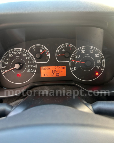 Fiat Punto Ano 2009 - Gasolina - com 123mil kms 4